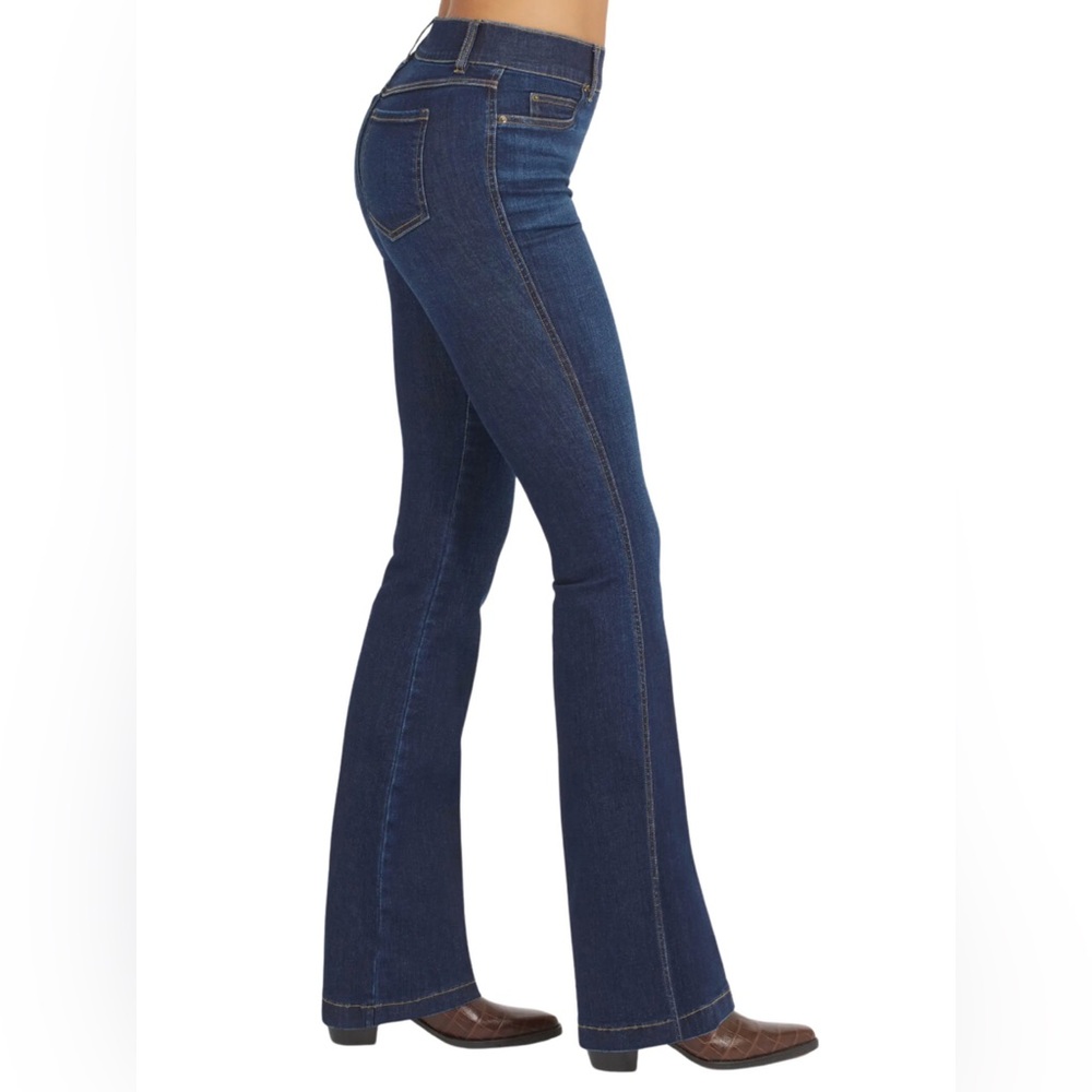 Spanx pull on flare jeans in Midnight sz L petite - Picture 2 of 7